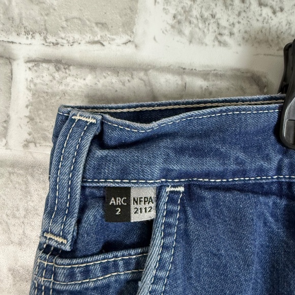 Carhartt FR Flame Resistant Dark Wash Denim Carpenter Pockets Jeans Mens 44 x 30 - Picture 3 of 13
